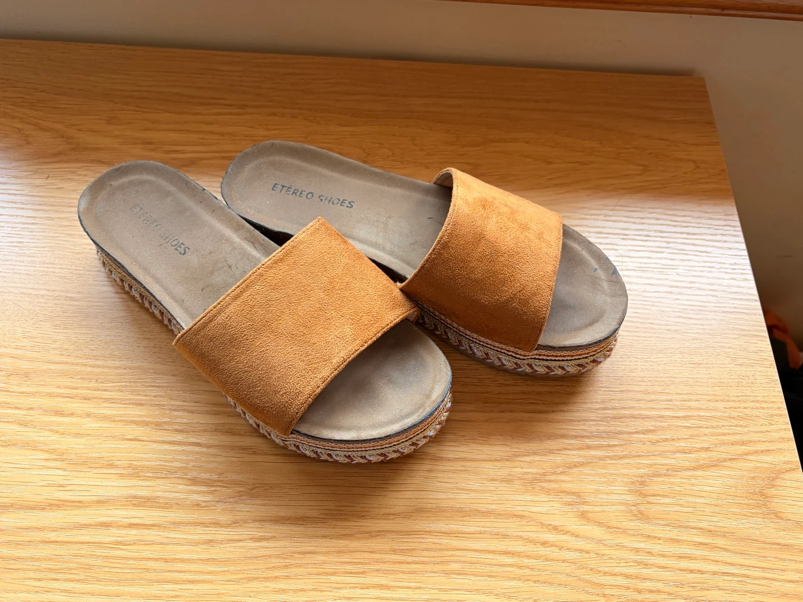 Sandálias estilo étnico marrons – photo 3